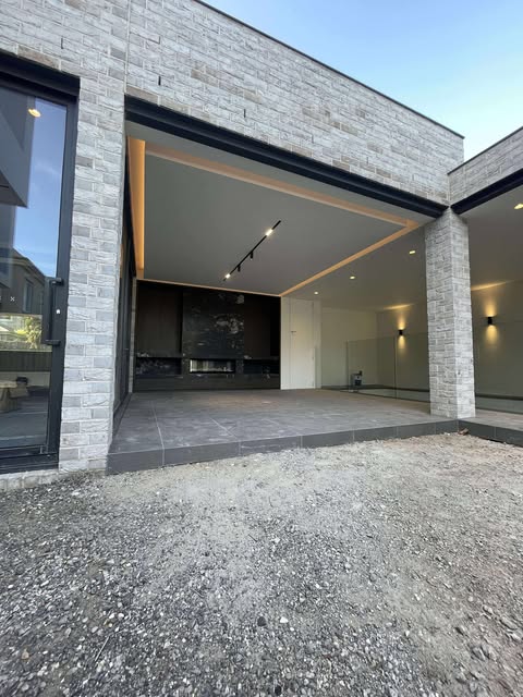How Do You Plan a Home Extension in Melbourne?